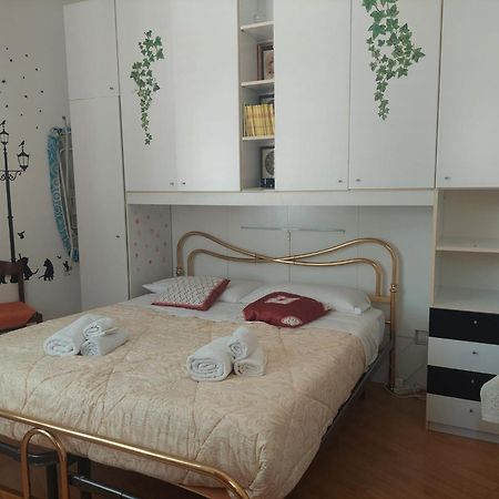 Casa Di Tania Apartment Trieste Bagian luar foto