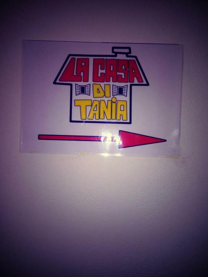 Casa Di Tania Apartment Trieste Bagian luar foto